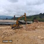 Maquinaria Pesada Usada KOMATSU PC 220 (13)