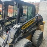 2022 NEW HOLLAND L318