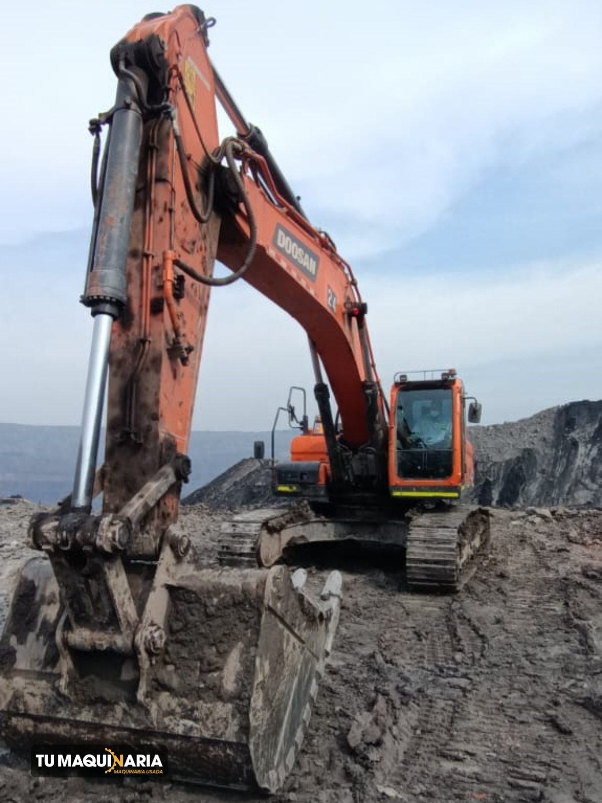 Excavadora usada 2022 Doosan DX360LCA-7M (5)