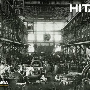 imagen de hitachi con maquinaria pesada antigua