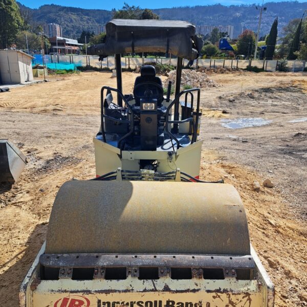 vibrocompactador usado 2003 INGERSOLL RAND SD70D tm0925 (2)