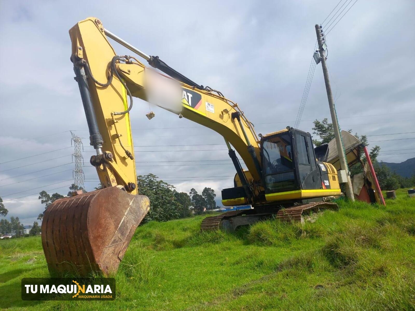 excavadora usada 2018 caterpillar 320d tm1345 (1)