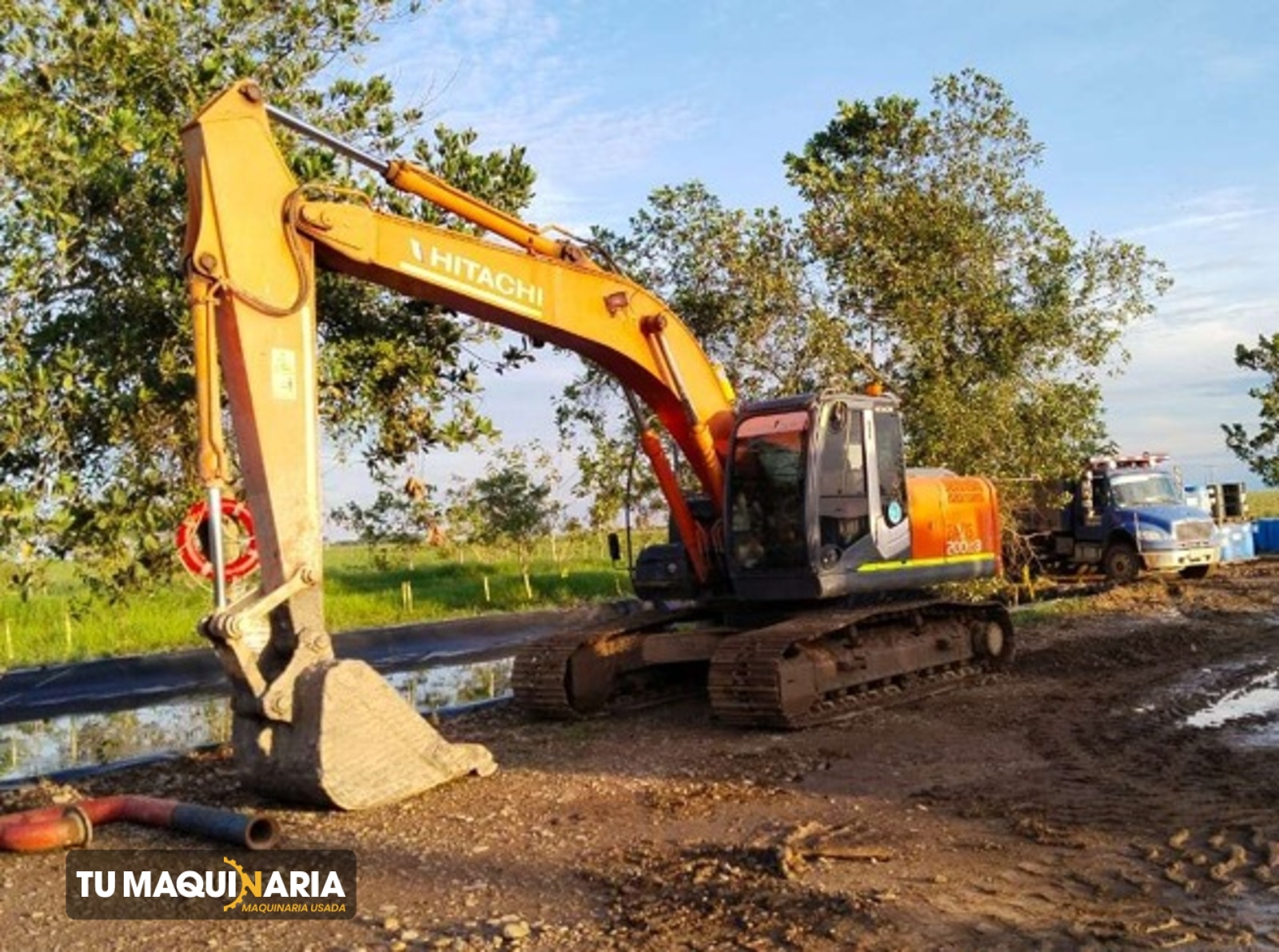 excavadora usada 2007 hitachi zx200lc-3 tm1331 (8)