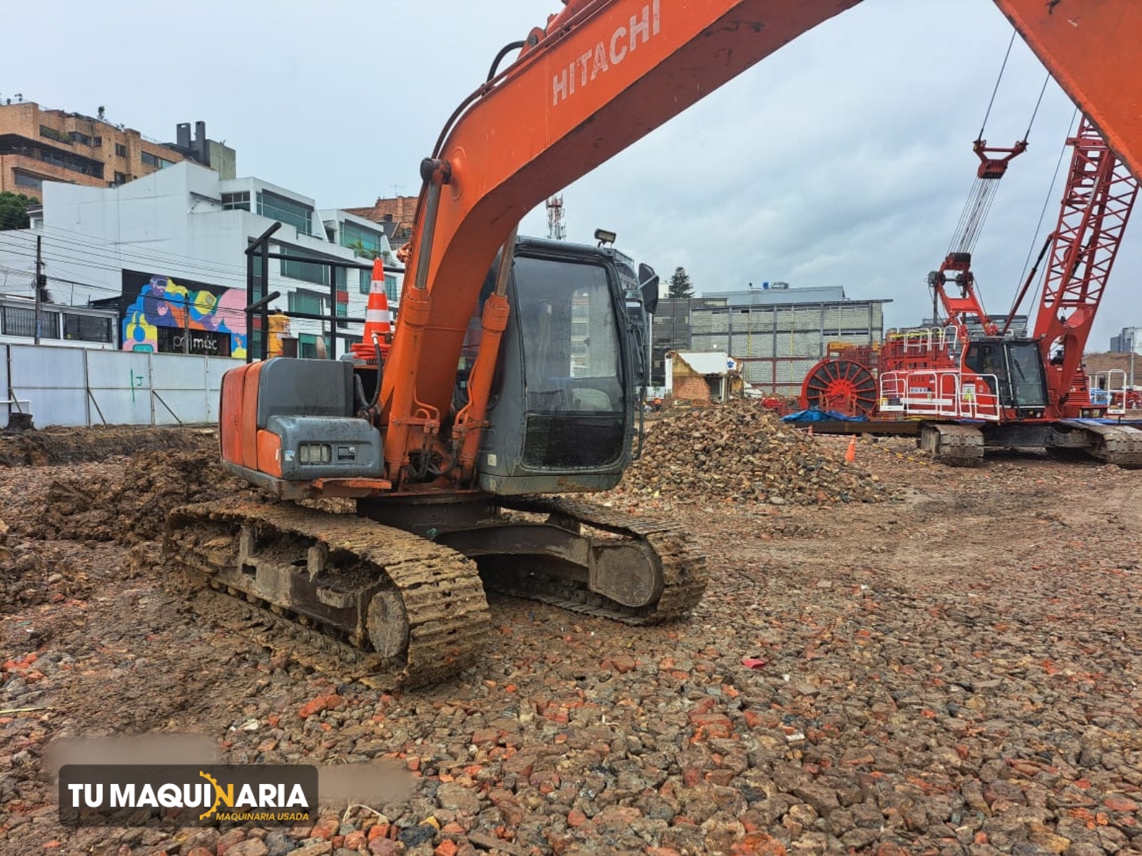Excavadora usada 2002 hitachi zx120 tm0875 (1)