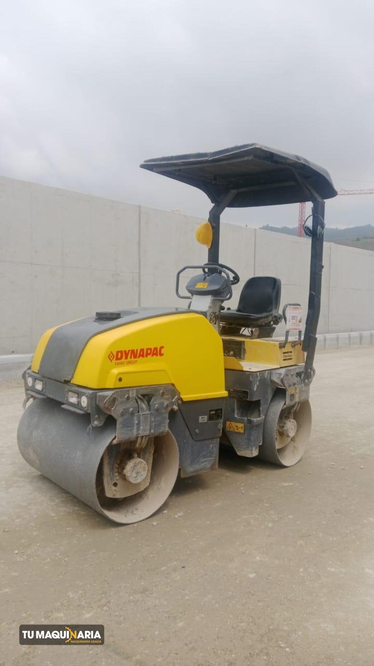 vibrocompactador usado 2014 dynapac cc1200 tm1462 (3)