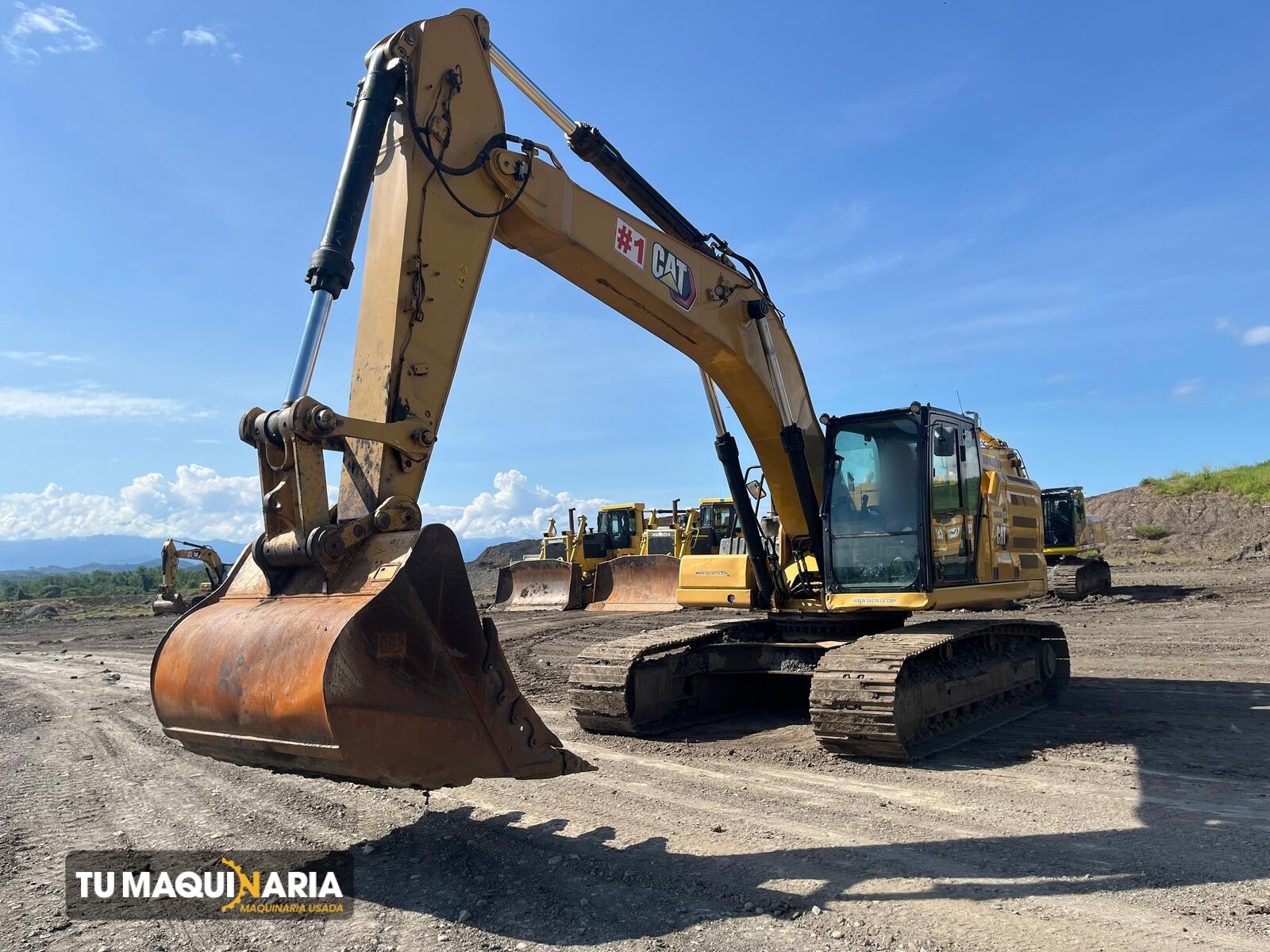 excavadora usada 2021 caterpillar 330 tm1541 (2)
