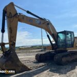 2021 CATERPILLAR 330