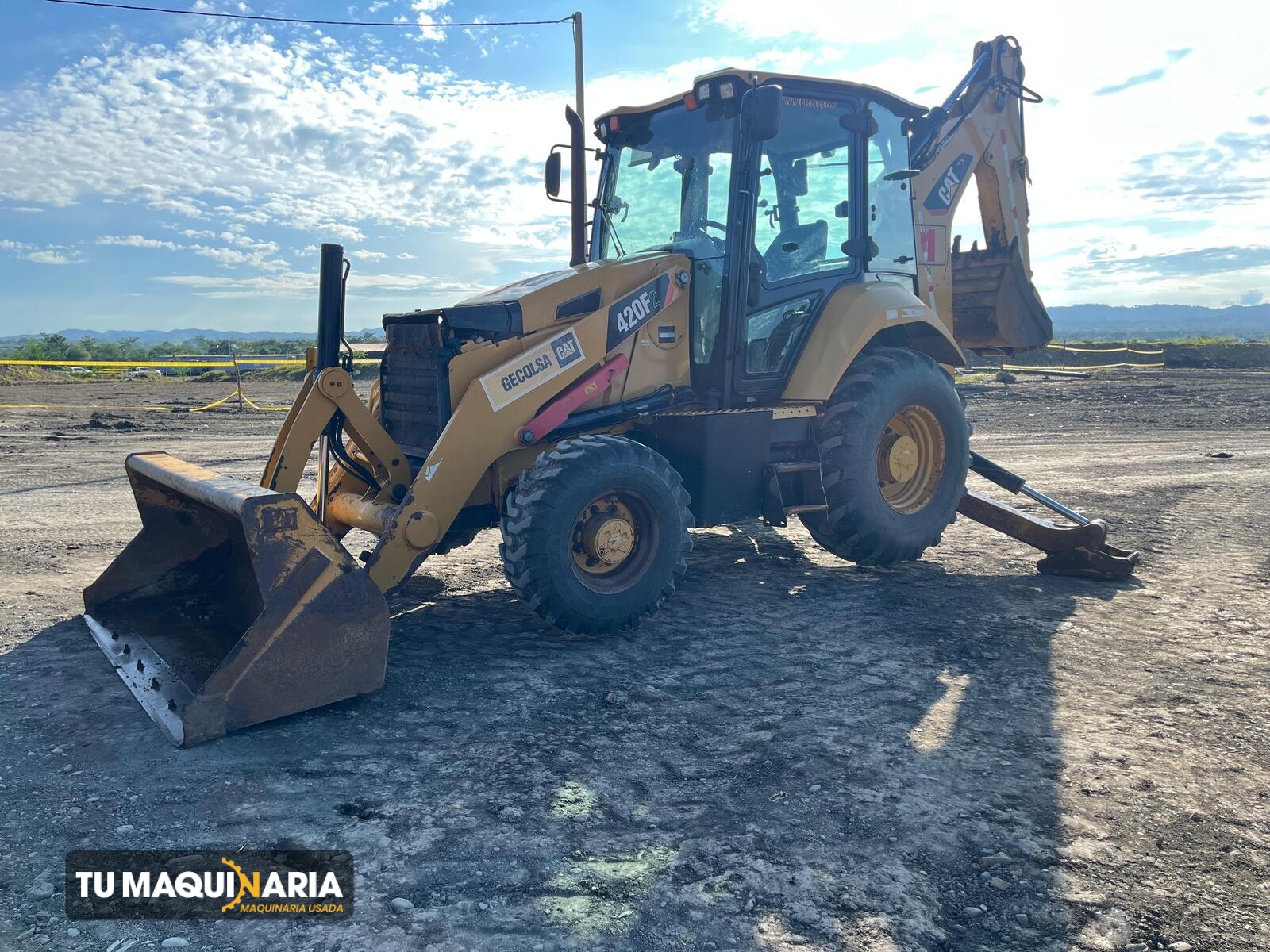 retrocargador usado 2018 caterpillar 420f2 tm1540 (3)