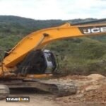 EXCAVADORA JCB JS200 LC 2013