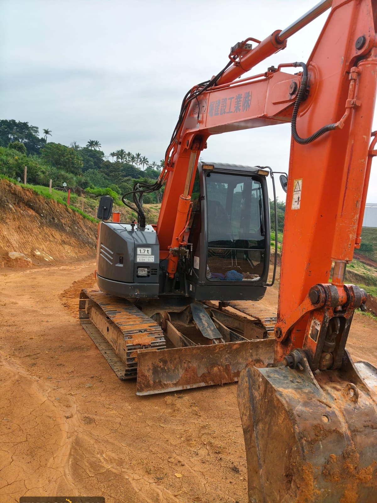 excavadora usada 2013 zx75us-3 tm1647 (4) 2013 HITACHI ZX75US-3 - Imagen 1
